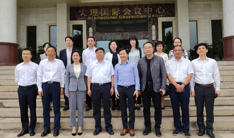 合作雙方合影-xiu-xiao