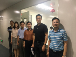 翰宇藥業總裁余品香一行造訪清華大學深圳國際研究生院830