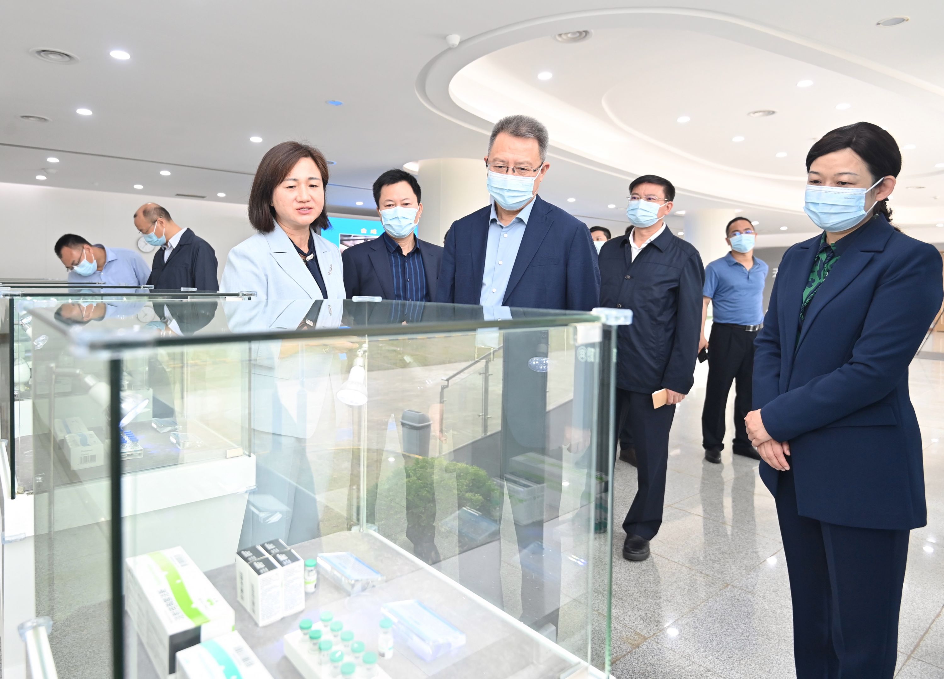 16532240223840f956a12-6033-421a-a4b4-116f16ccde39(1)